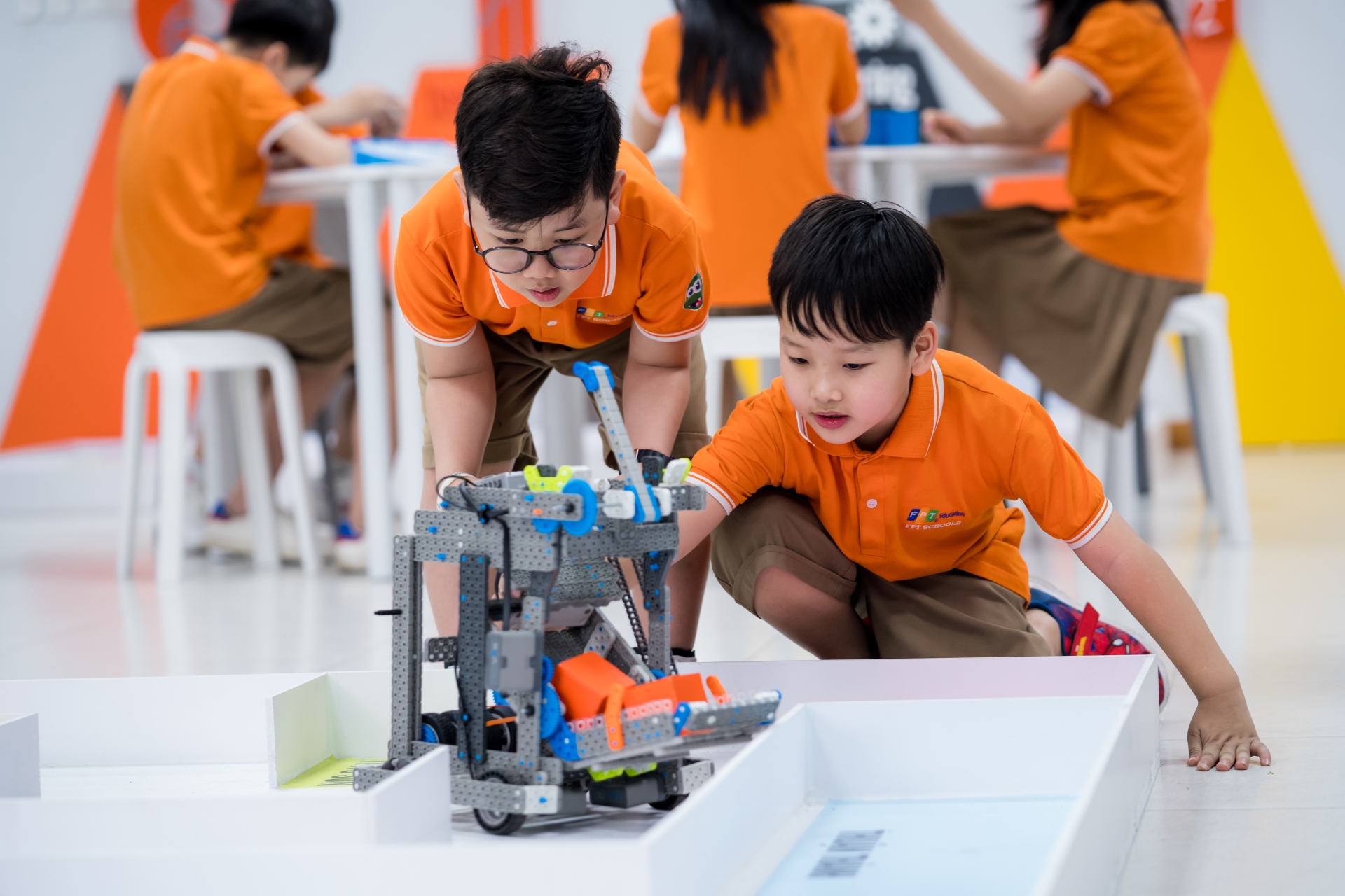 TRƯỜNG HỌC TRẢI NGHIỆM, <br>HỌC SINH PHÁT TRIỂN TOÀN DIỆN